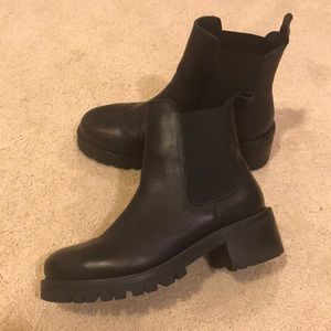 Urban Outfitters Leather Chelsea Black Chunky Boots